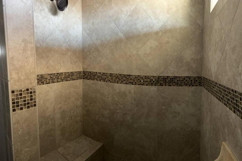 Luxurious Retreat! Pool, Spa, Gym&View Lake Havasu City Extérieur photo